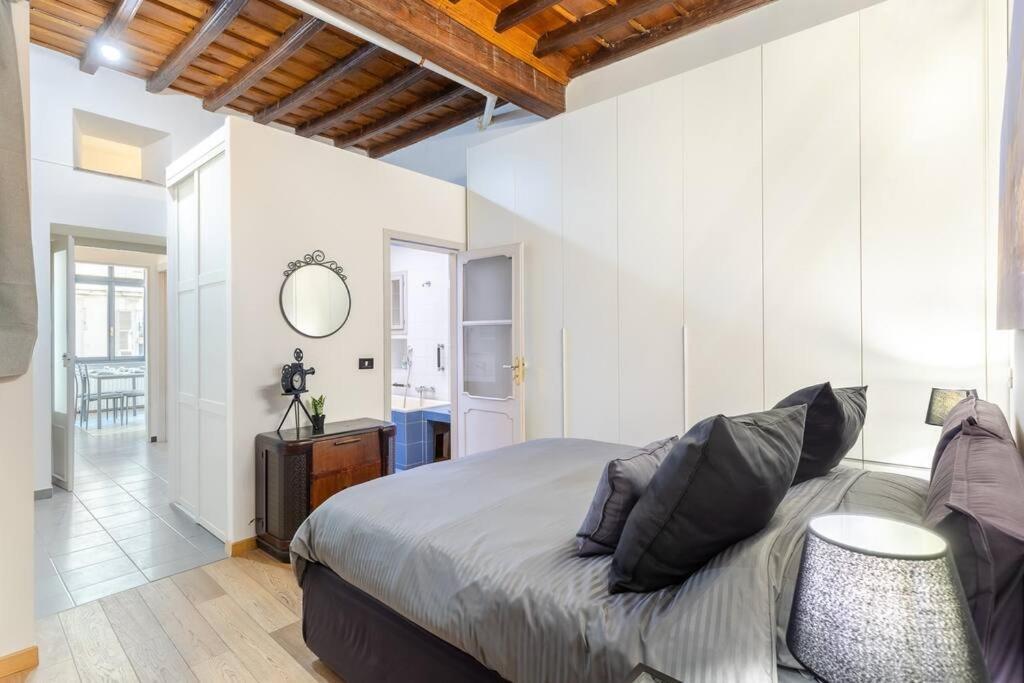 Historical Suite - Pieno Centro - Porta Nuova- Piazza Castello Torino Kültér fotó